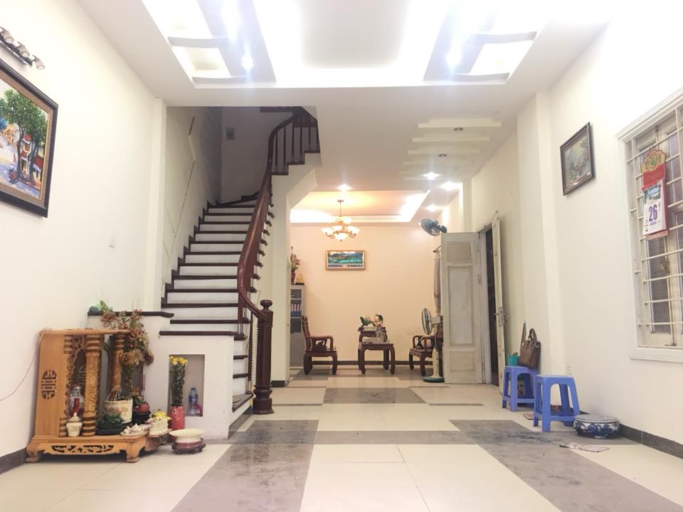Bán nhà Nguyễn Trãi, Thanh Xuân, kinh doanh văn phòng, ô tô vào nhà, 70m2, mặt tiền 6m, giá 10.6 tỷ.
 9634246