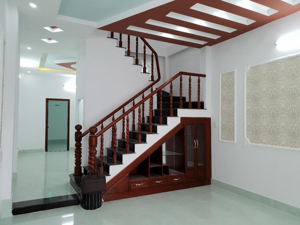 Bán nhà lầu hẻm 553 đường 30/4. Nhà mới đẹp, thích hợp vợ chồng ra riêng 9720735