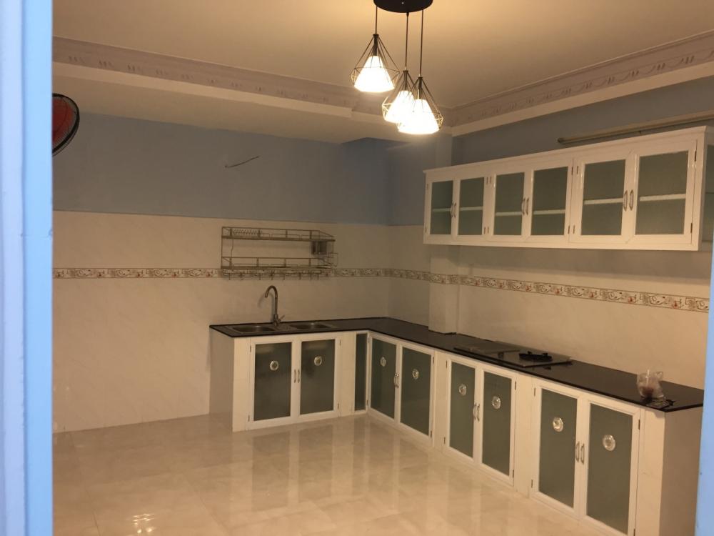 Bán nhà hẻm 230 Nguyễn Xí, HXH 6m sát Vincom Nguyễn Xí, P13, quận Bình Thạnh, giá 5.7 tỷ 9685229