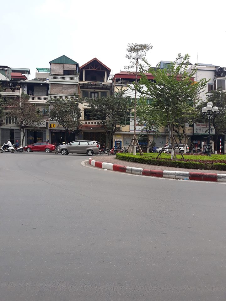 Bán nhà đường Văn Cao, Ba Đình, Hà Nội 9727214