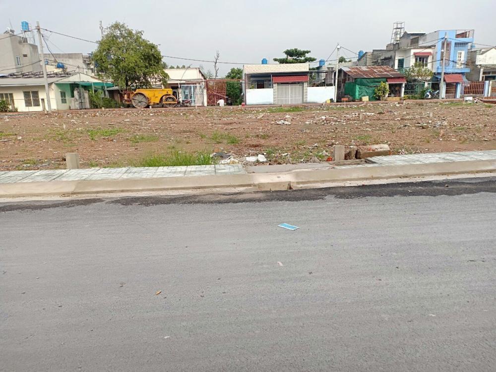 Bán lại lô đất ngay đường Nguyễn Văn Lượng, đã có sổ, giá 2.2 tỷ, đường nhựa 12m 9761430