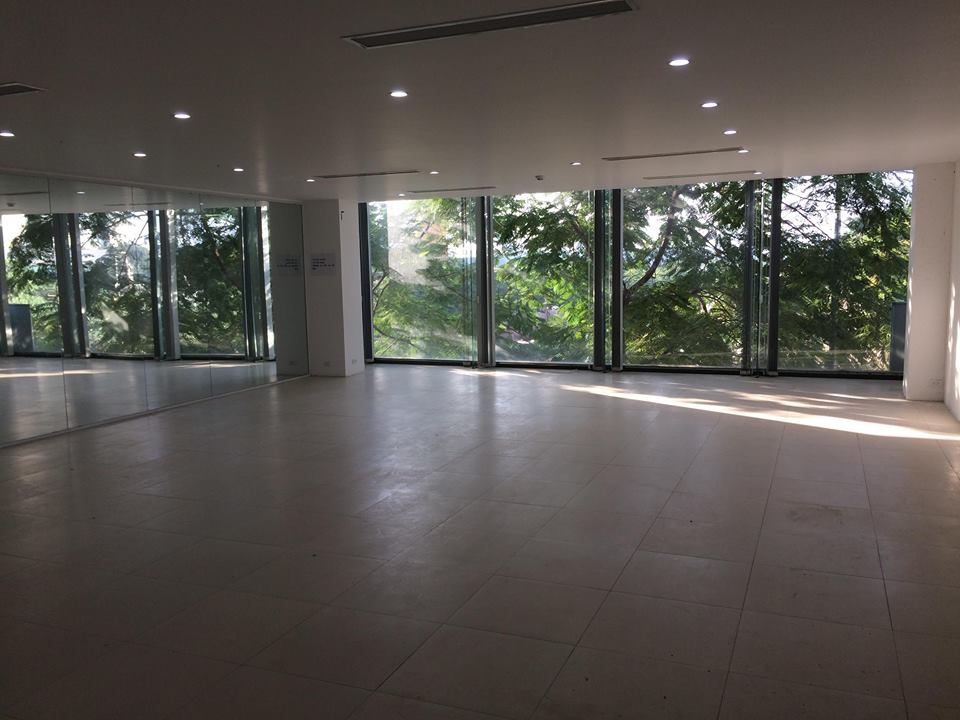 Tin chính chủ, cho thuê văn phòng hạng B tại Nguyễn Xiển, tòa nhà ốp kính siêu đẹp 9923876