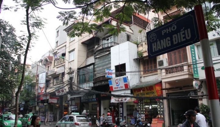 Bán nhà quận Hoàn Kiếm, siêu phẩm mặt phố Hàng Điếu 4 tầng, 59 tỷ, mặt tiền rộng, hiếm 9891112