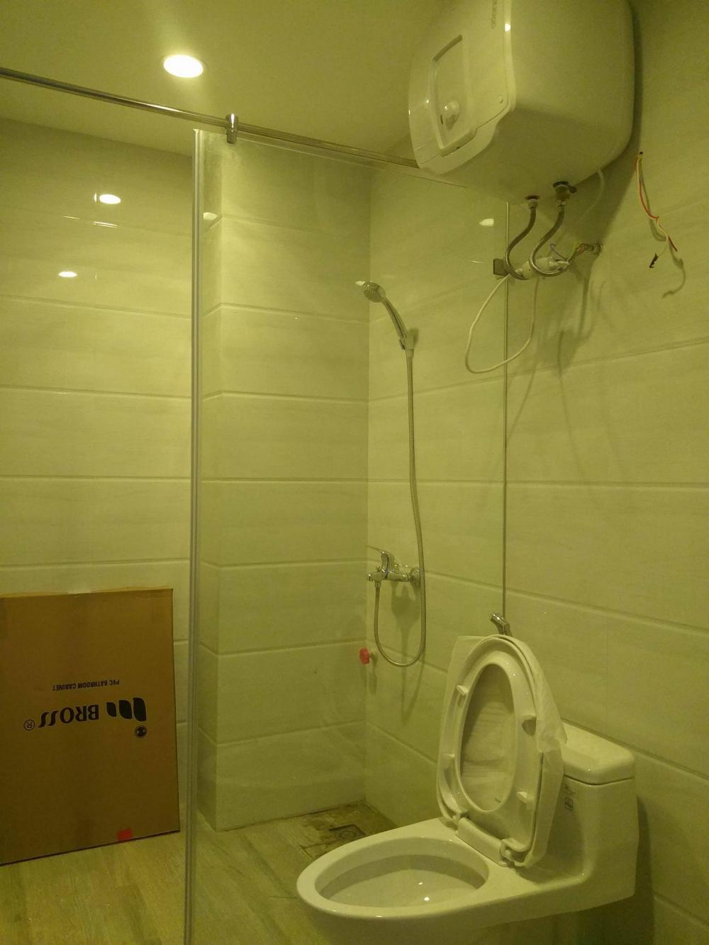 Bán gấp nhà phân lô CSHS ngõ 187 Trung Kính, 55m2 x 4T, giá 10.5 tỷ đường hè 12m 9803975