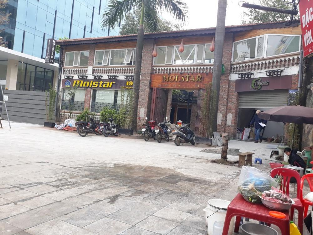 Cho thuê nhà phố Nguyễn Khánh Toàn, DT 143m2, 8 tầng, MT 10.3m 10058786