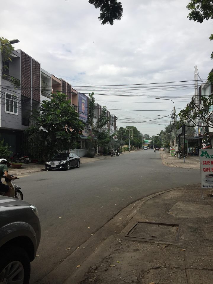 Cần tiền KD bán gấp 2 căn nhà liền nhau KDC An Bình, Biên Hòa, Đồng Nai cạnh karaoke Gia Gia Bảo 9870608