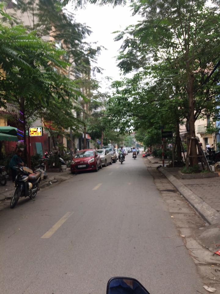 Nhà 3 tầng mặt phố Lương Khánh Thiện, đối diện tổ hợp chung cư cao cấp, diện tích 100m2, MT 7m 10056296