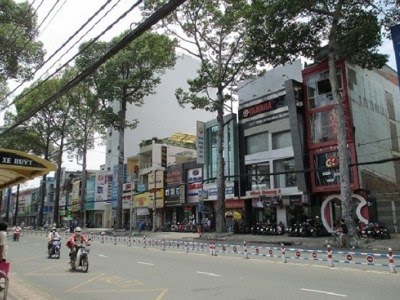 Bán nhà mặt phố Minh Khai, trung tâm Hai Bà Trưng, 160m2, MT 9m, giá 24 tỷ, vỉa hè, KD sầm uất 10084900