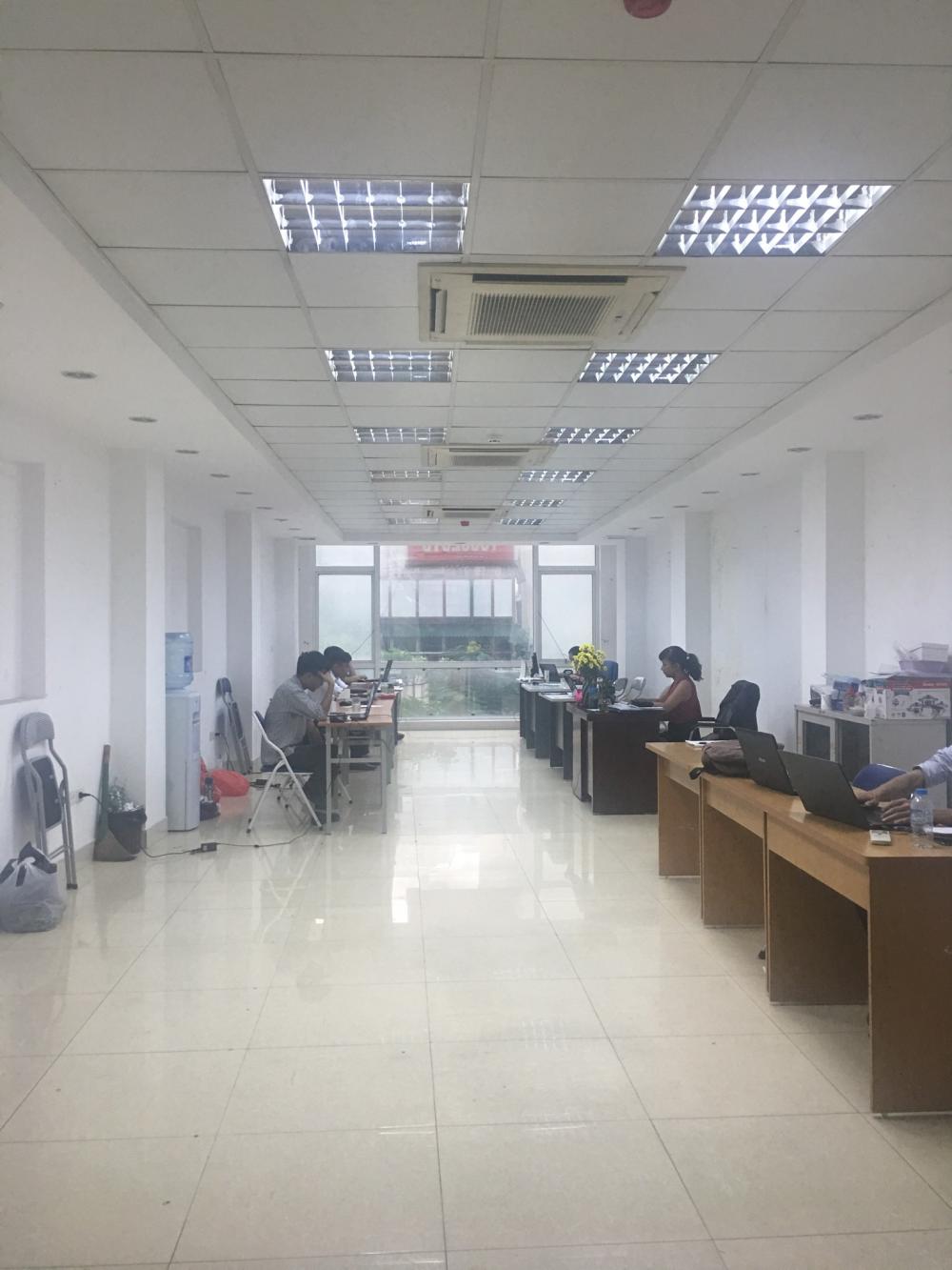 Cho thuê văn phòng 90m2 Nguyễn Chí Thanh - Láng, giá cho thuê chỉ 24 tr/tháng, LH: 0931753628 10116838