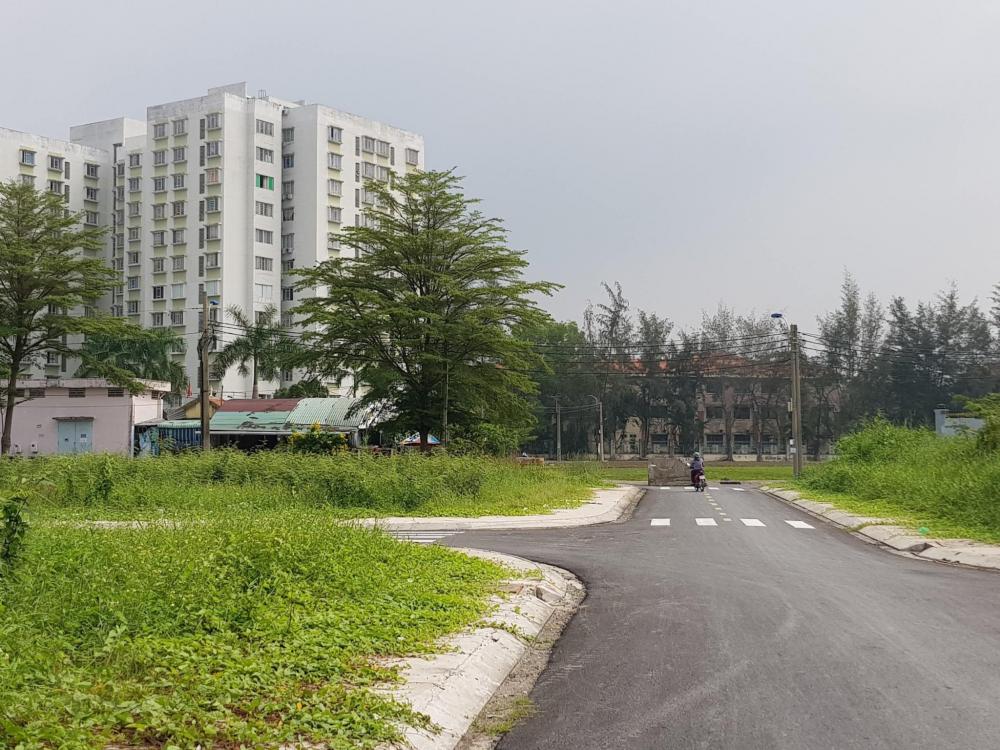 ĐẤT LÔ GÓC NGÃ TƯ, NẰM TRONG KHU DÂN CƯ PHÚ LỢI HAI THÀNH MẶT TIỀN ĐƯỜNG TRỊNH QUANG NGHỊ, NGUYỄN VĂN LINH
 10159616