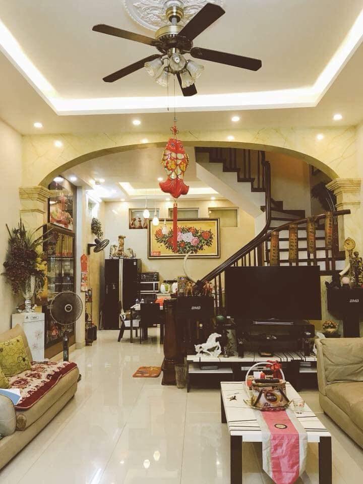 
Cho thuê nguyên căn Nguyễn Thị Định,  70m2, giá thương lượng
 10174136