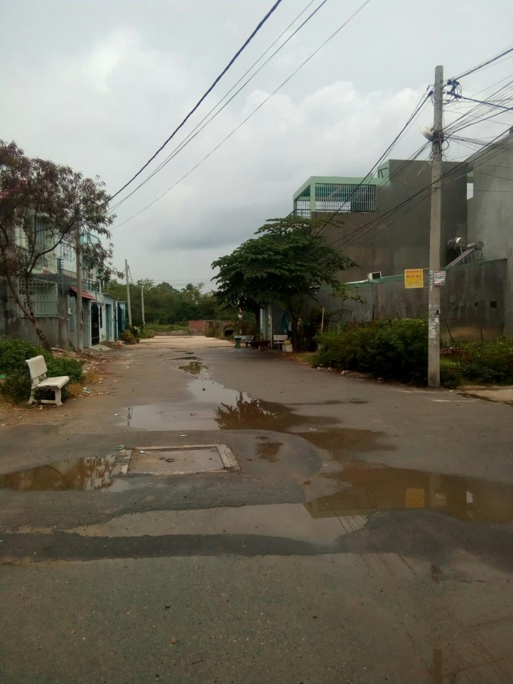 Bán gấp nhà ở Tăng Nhơn Phú B, quận 9, gần Lê Văn Việt, quận 9 10283208