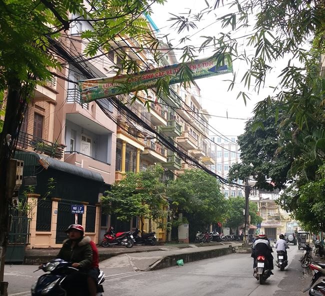 Bán nhà Mặt phố Nguyễn Văn Trỗi, 4x60m2 văn phòng-kinh doanh đỉnh chỉ 7.6 Tỷ. LH: 0379.665.681 10181991