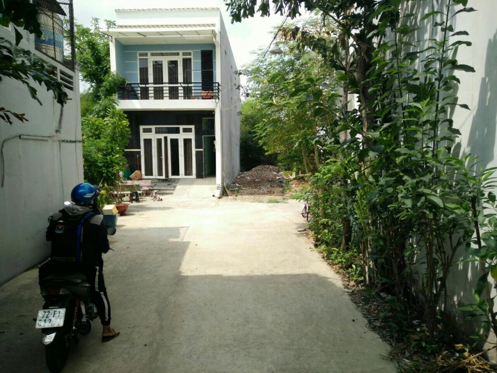 Bán đất đường 160, phường Tăng Nhơn Phú A, Q. 9, giá 41tr/m2 đầu tư cực tốt 10281403