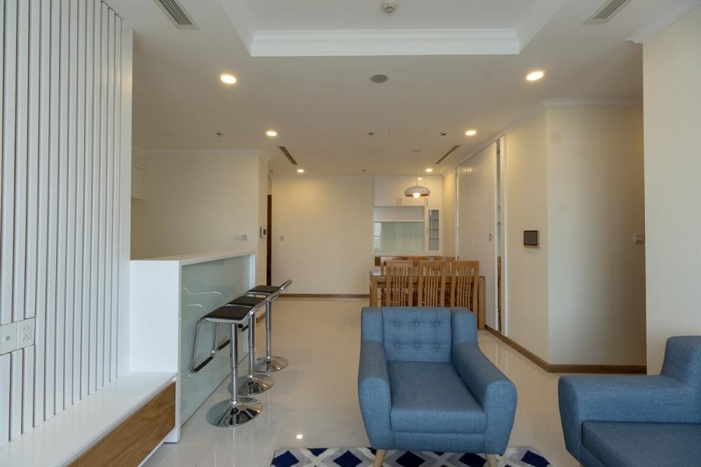 Cần cho thuê ngay căn hộ Vinhomes Central Park 3PN nội thất cao cấp giá tốt chi 28 triệu 10268130