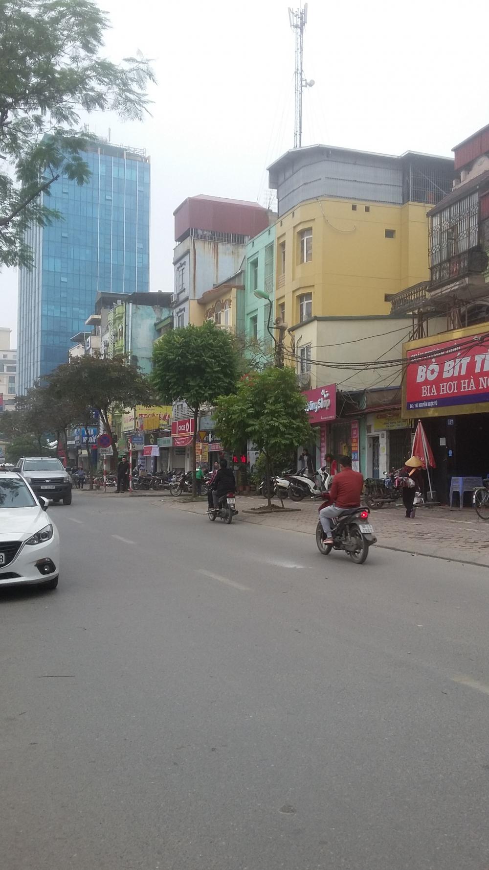Cho thuê nhà kinh doanh VIP mặt phố Nguyễn Ngọc Vũ - Cầu Giấy - Hà Nội 10284066