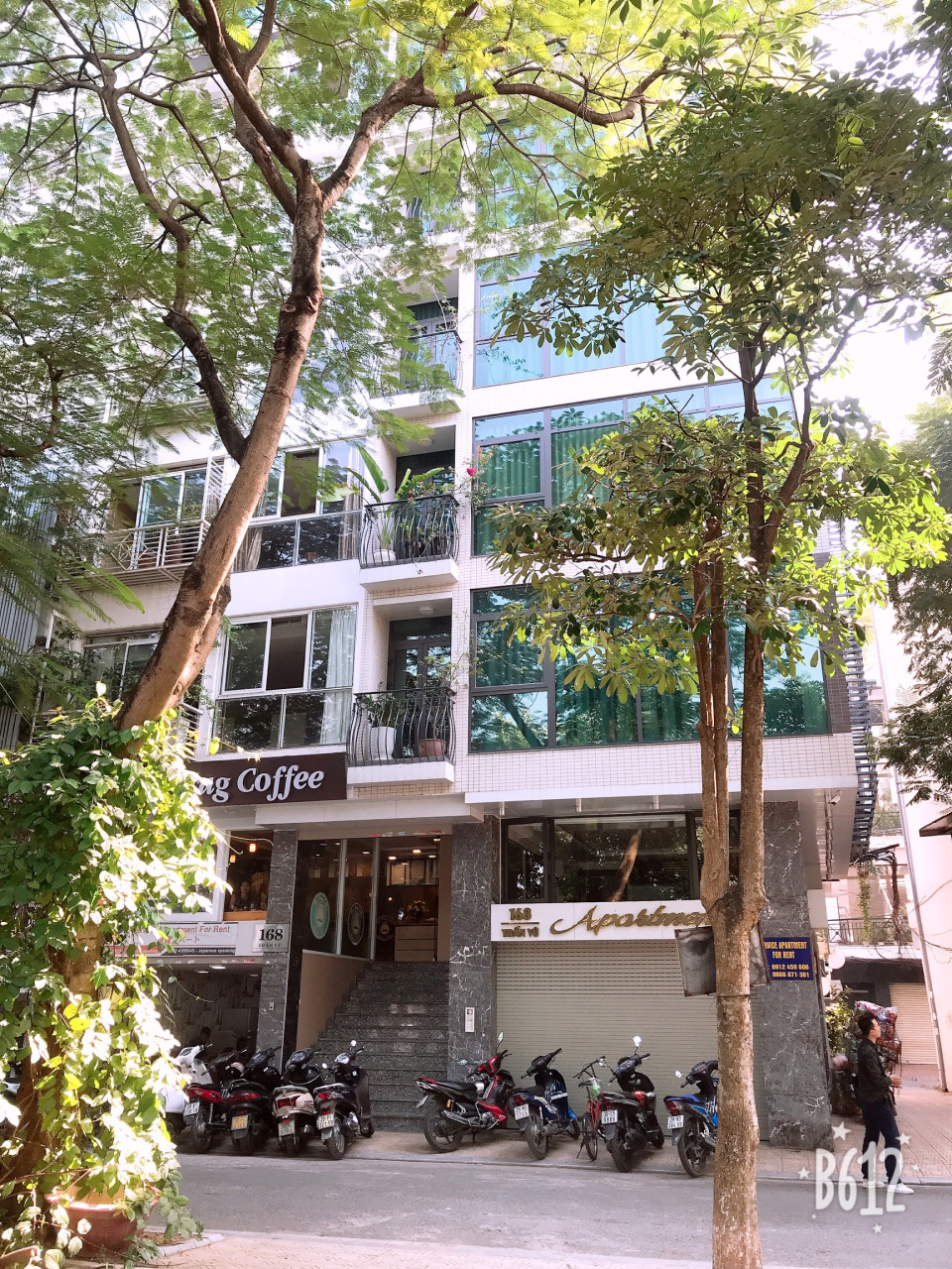 cho thuê căn hộ dịch vụ taị Tòa nhà 8 tầng mới hoàn thiện tại số 28/35 phố Tô Ngọc Vân vào ở được luôn. 10284447