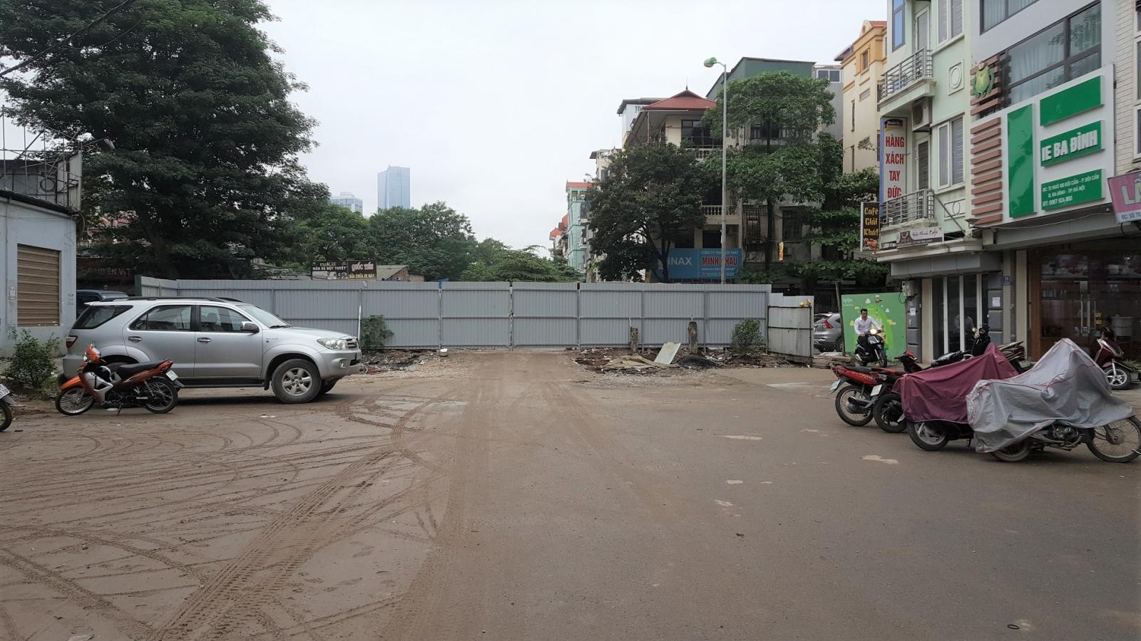 Bán nhà mặt phố Vạn Phúc Quận Ba Đình Hà Nội, Dt 200m2 mặt tiền 11m 50 tỷ LH0963113553 10326338