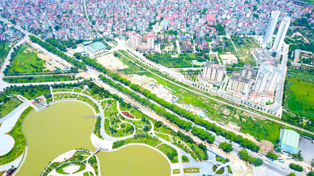 Bán Đất mặt phố Phạm Văn Đồng, 160 m2, MT 9m, 26.5 tỷ.

 10340157