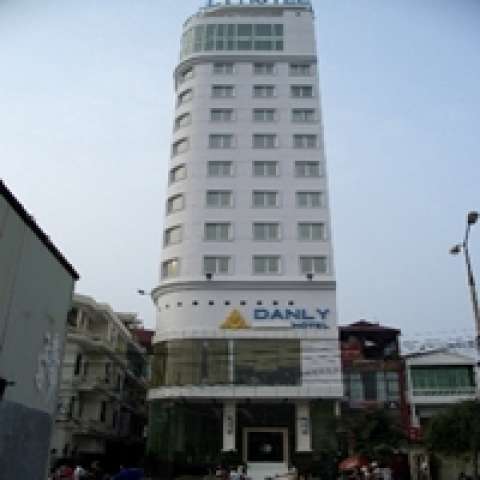 Bán khách sạn 8 tầng phố Đào Tấn, Ba Đình, 80m2, thang máy, mt 5.4m, KD tốt, giá 21 tỷ. 10345663
