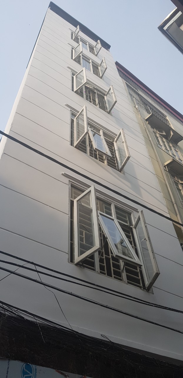 Bán nhà chính chủ xây mới tại ngõ 195 phố Bồ Đề, Long Biên. 10353376