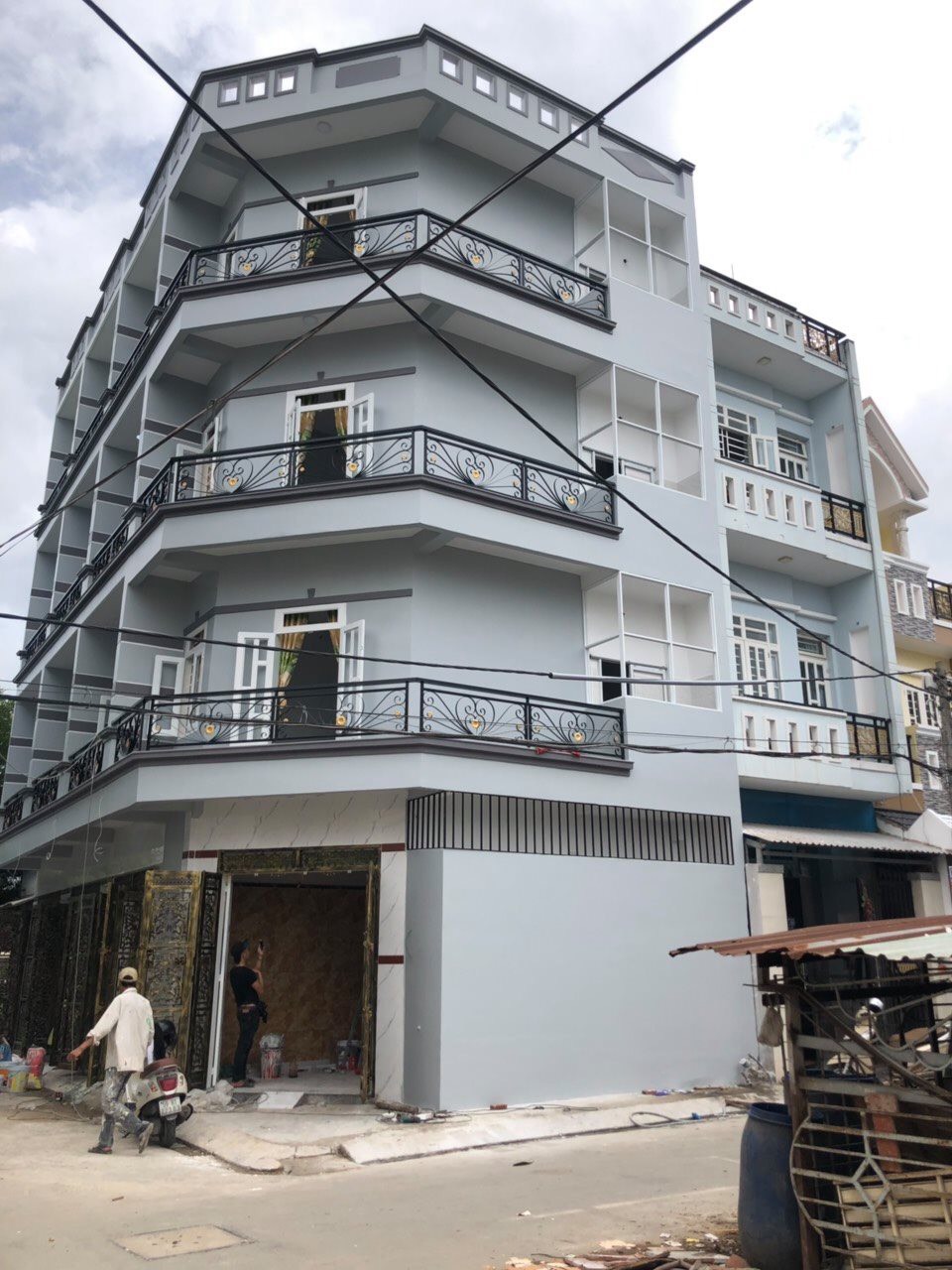 Nhà mới xây 1 trệt 3 lầu Hương lộ 2 ,Bình Tân  10391906