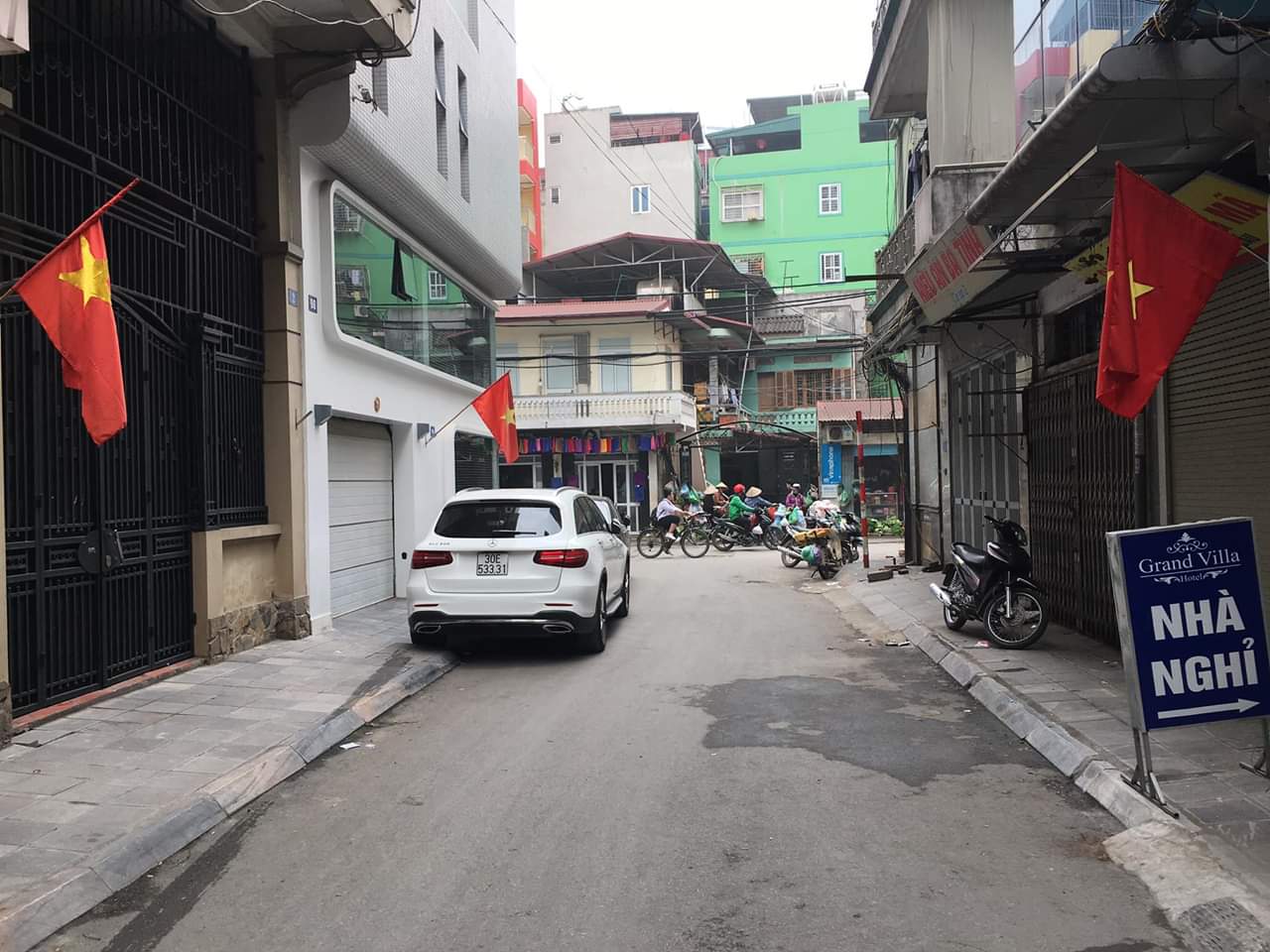 Nhà mặt ngõ ô tô tránh phố Hoàng Ngân gần Nguyễn Thị Định: 55mx 5T, MT 4m.Cần bán gấp 10393267