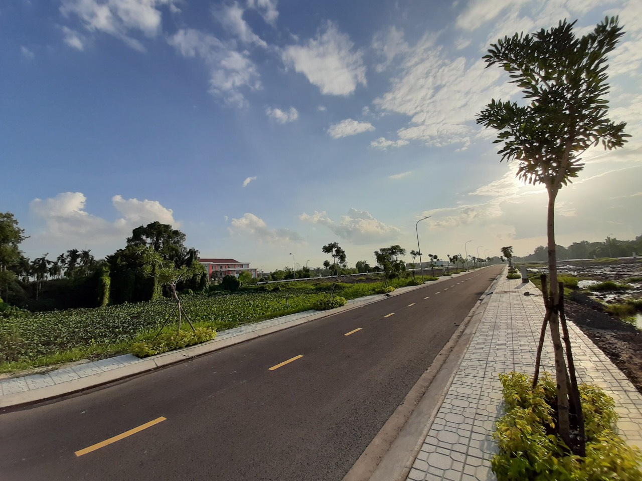 Đất mặt tiền Lê Văn Khương nối dài xây dựng tự do 10417511