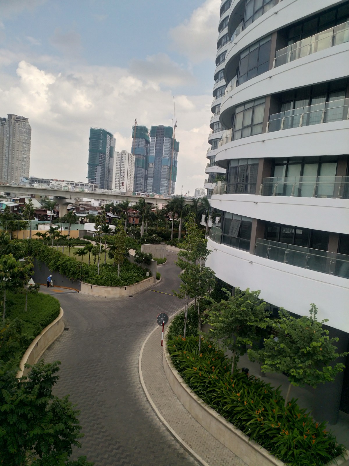 Quay về Singapore bán nhà HXH, gần City Garden,160m2 giá 5.2 tỷ. XVNT, Bình Thạnh. 10426398