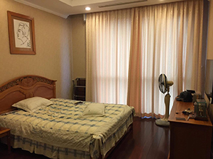 Chính chủ bán căn hộ góc  R2, tầng trung, 3 phòng ngủ chung cư cao cấp Royal City, nội thất đầy đủ 10456850