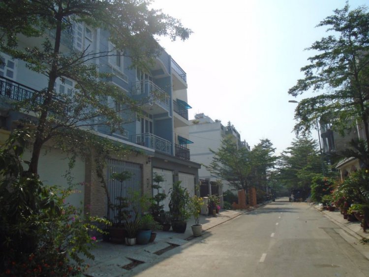 Chính chủ bán 01 lô đất nền trên đường Số 22, Ấp 5 trong khu dân cư Phong Phú 10498041
