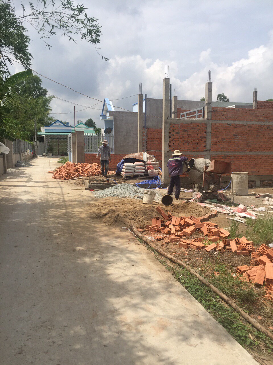 Chính chủ kẹt tiền bán lô đất 4x27m giá 800tr ngay KCN Vĩnh Lộc 2 SHR sang tên thương lượng nhẹ
 10501916