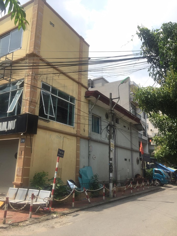 Bán nhà lô góc phố Giải Phóng, Hoàng Mai, 166m2 mặt tiền 11m, giá chỉ 120tr/m2 10539119
