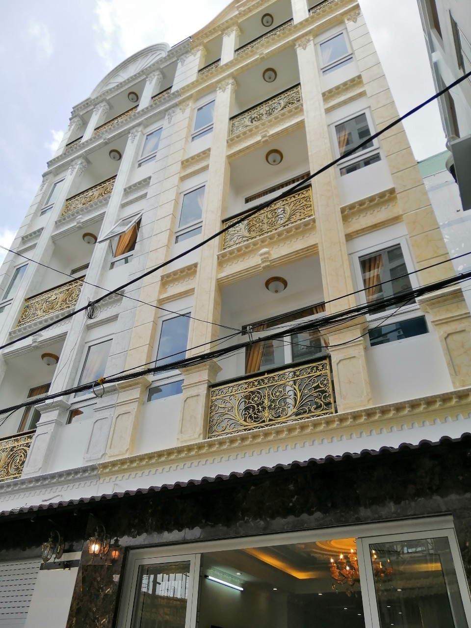 Xuất cảnh bán rẻ nhà xinh 4.8 x 14m trệt 5 lầu thang máy Thành phố Sài Gòn 10550255