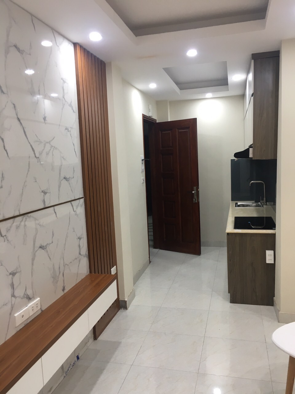 Cần bán chung cư mini Hai Bà Trưng giá rẻ, vào ở được ngay, có sổ hồng 10557959