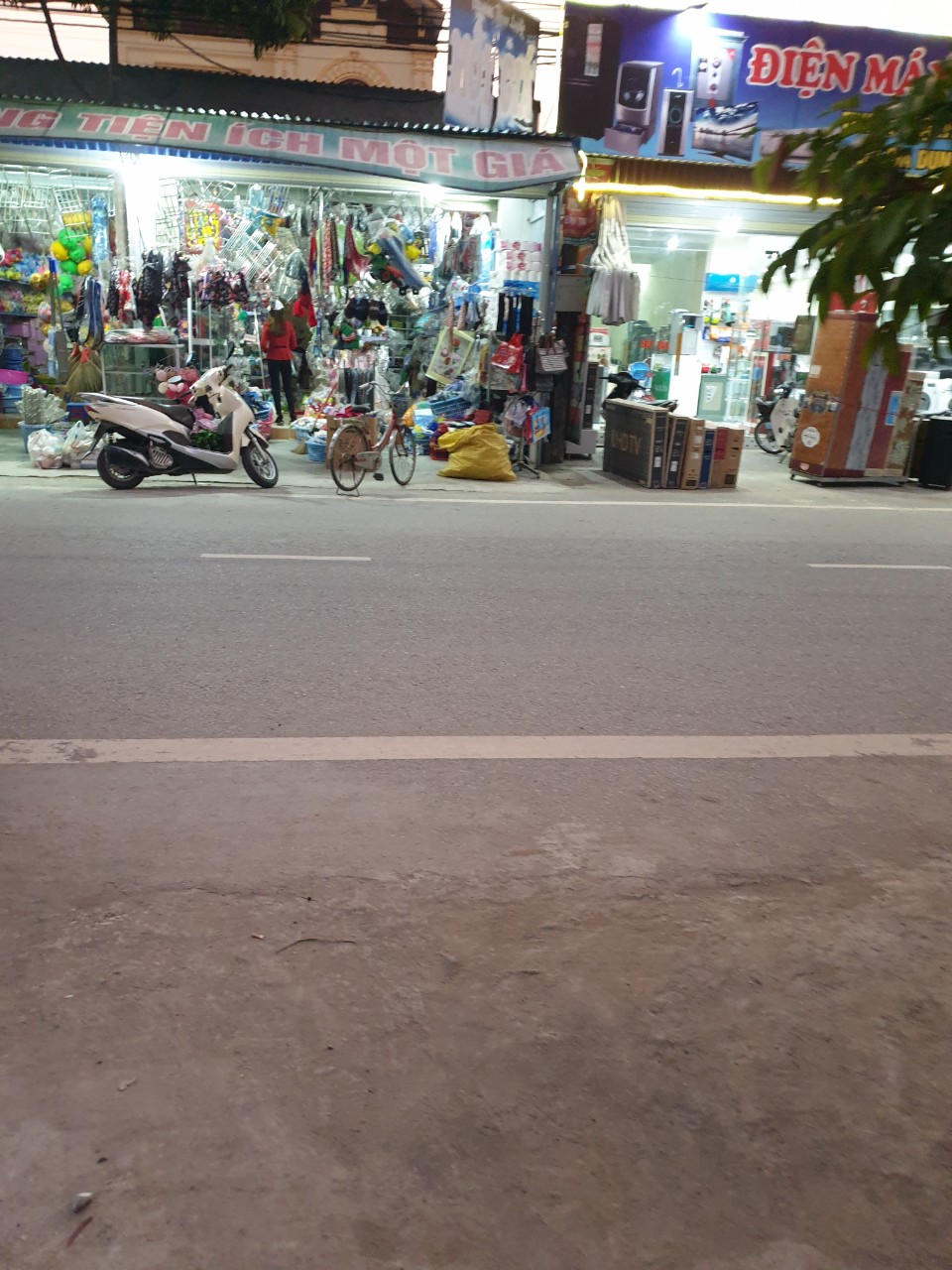 cần bán gấp lô đất ngay trục đường 301 trường thọ an lão hải phòng giá rẻ nhất thị trường hiên nay 10567953