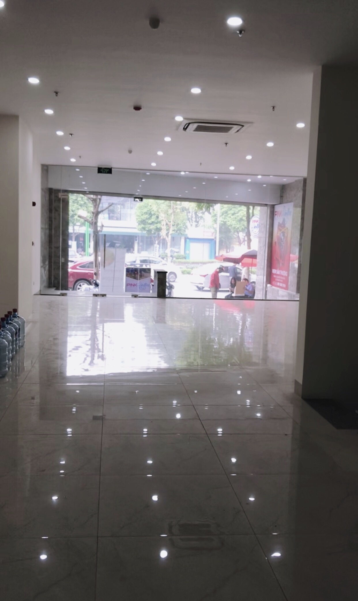 Cho thuê văn phòng 50m2, 100m2, 150m2 mặt phố Nguyễn Văn Huyên, Cầu Giấy, HN. LH: 0971 724 268
 10602984