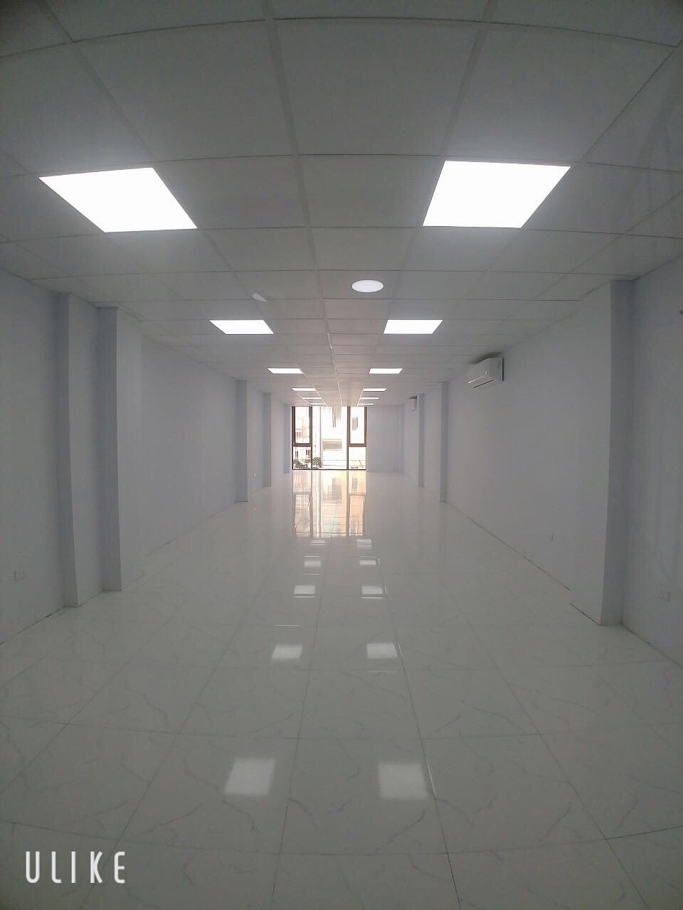 Cho thuê VP 50m2 - 150m2 đường Duy Tân - Trần Thái Tông, Cầu Giấy, HN. Lh: 0866 613 628.
 10612196