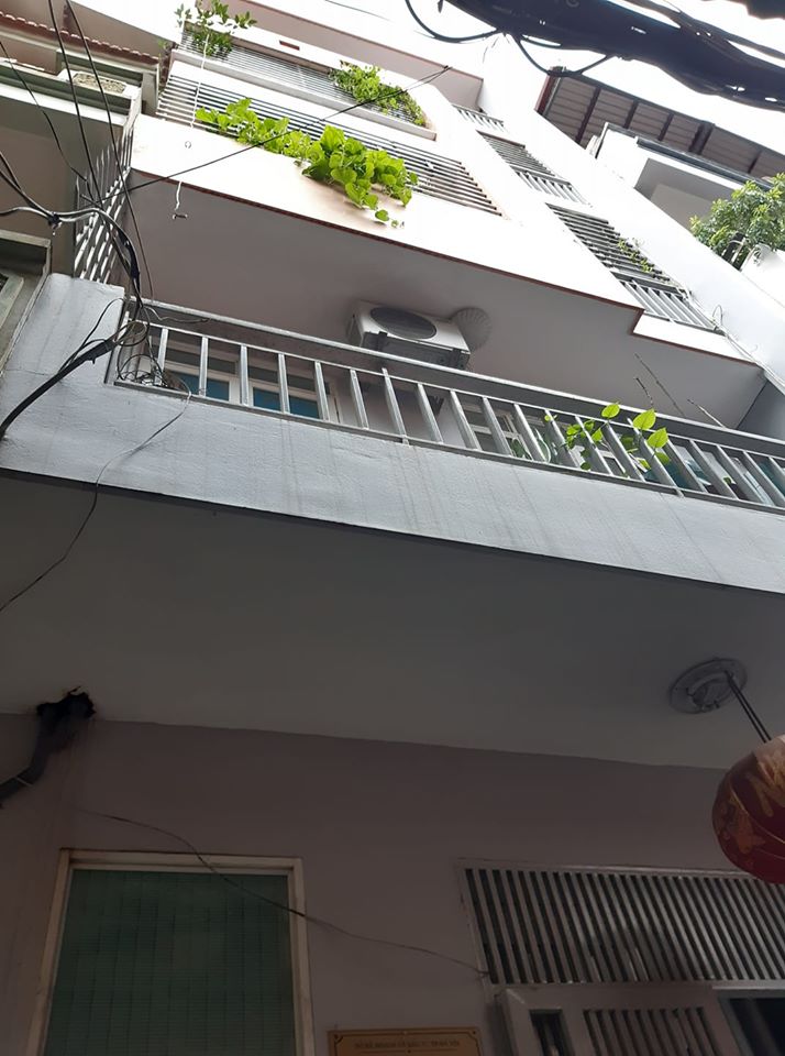 Bán nhà 5 tầng 40 m2 phố Dương Lâm, Văn Quán 3 tỷ 10635687