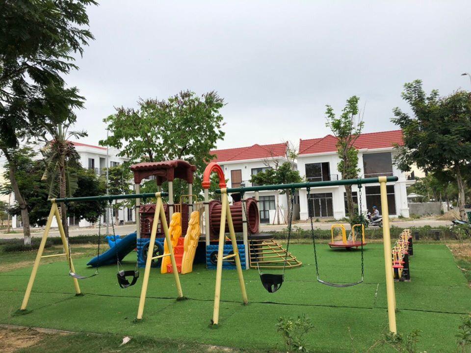 CẦN BÁN GẤP NHÀ 3 TẦNG ĐẸP NHẤT KHU ĐÔ THỊ ROYAL PARK HUẾ , XÃ THỦY VÂN, HUYỆN HƯƠNG THỦY, THỪA 10679070