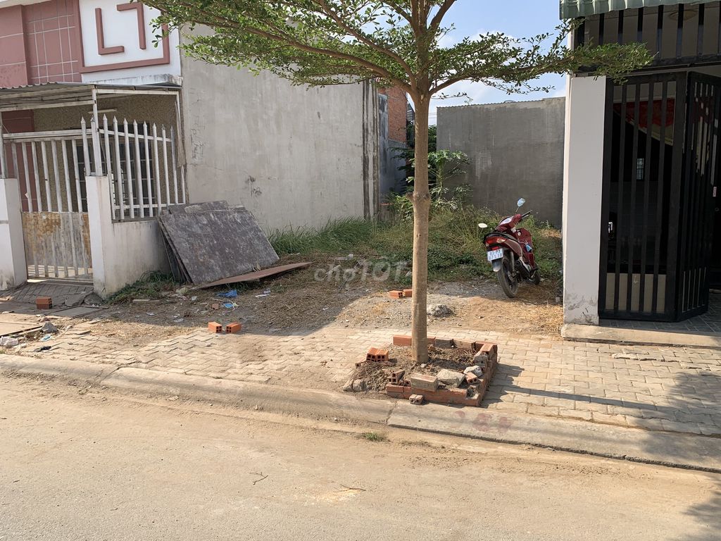 Chính chủ cần bán lô đất đường Nguyễn Văn Bứa, Xã Xuân Thới Sơn, Huyện Hóc Môn, Tp Hồ Chí Minh 10733153