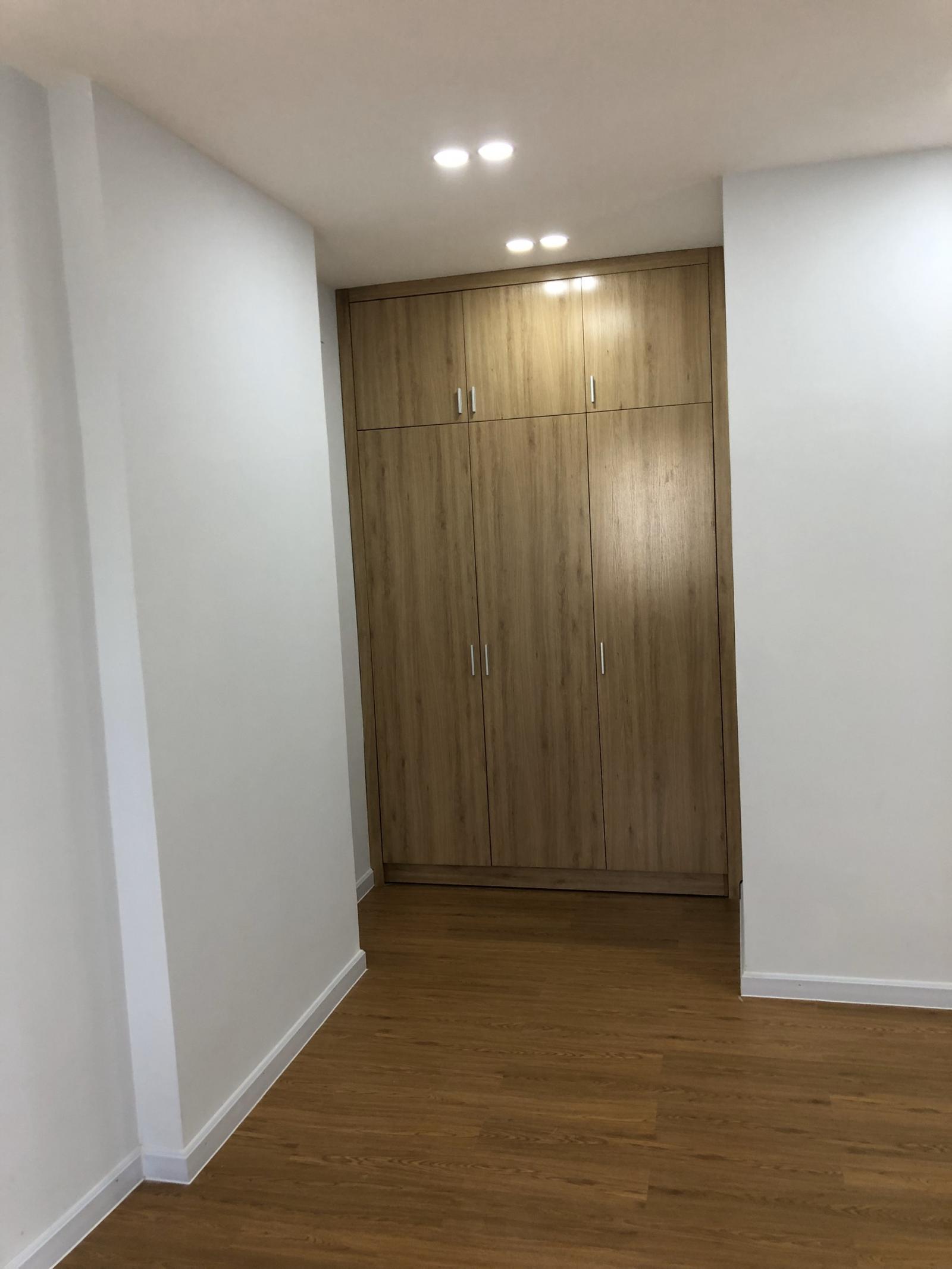 CẦN BÁN GẤP NHÀ  NGAY  TRUNG TÂM Q1 , TRẦN QUANG KHẢI , P TÂN ĐỊNH, TPHCM 10744385