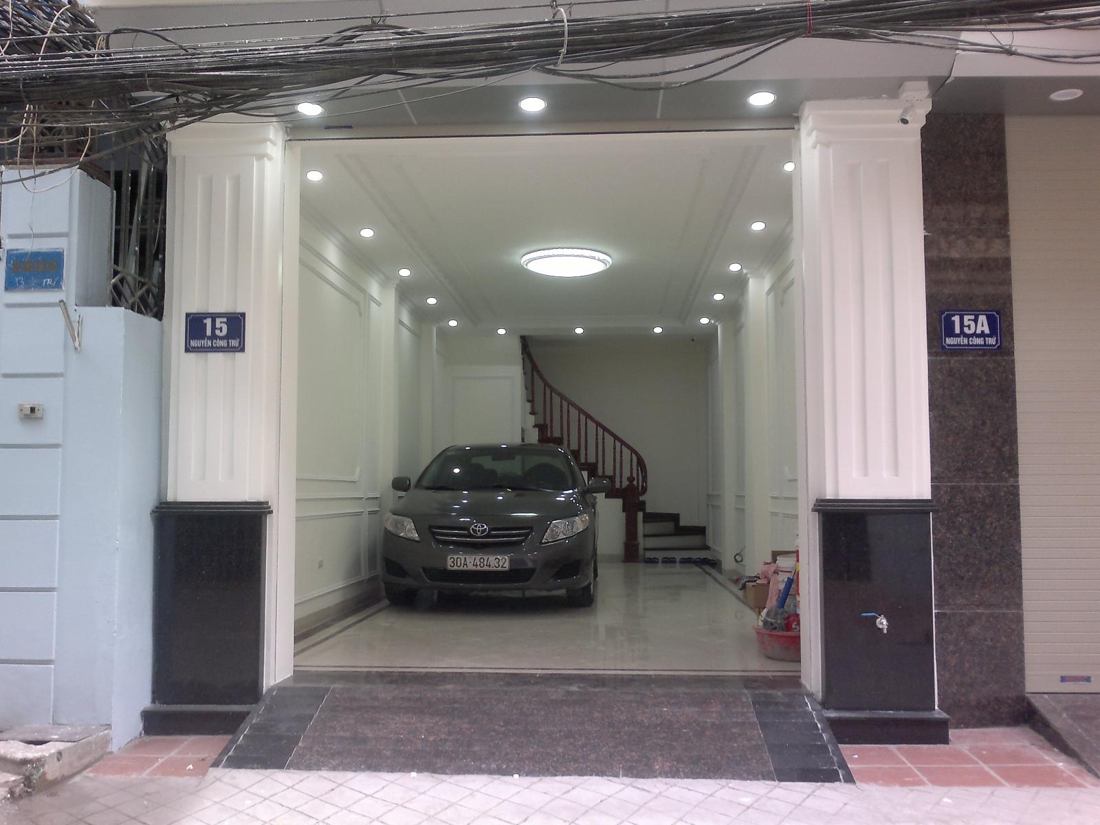 Bán nhà 5 tầng mặt phố Nguyễn Công Trứ,Hà Đông.Kinh doanh để ô tô.Liên hệ:0936070494
 10790965