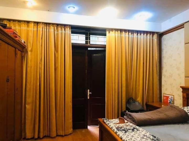 Bán nhà 5 tầng đẹp phố Trần Quốc Hoàn, xe 7 chỗ vào nhà 10793462