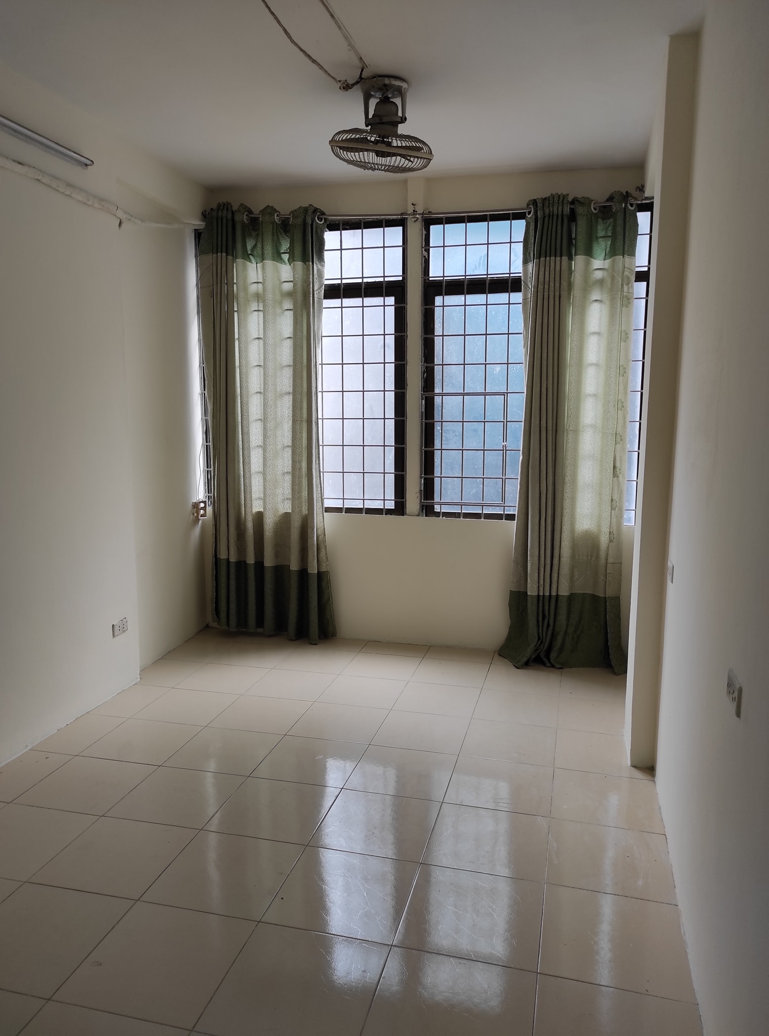 Ban nhà 5 tầng Phân lô Hoàng Văn Thái, ngõ ô tô tránh 10814974