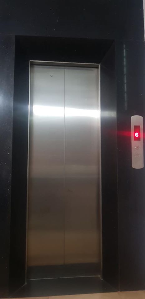 8 tầng thang máy, gần Ngã Tư Sở, cho thuê 45 triệu/ tháng, giá chỉ nhỉnh 7 tỉ.  10817945