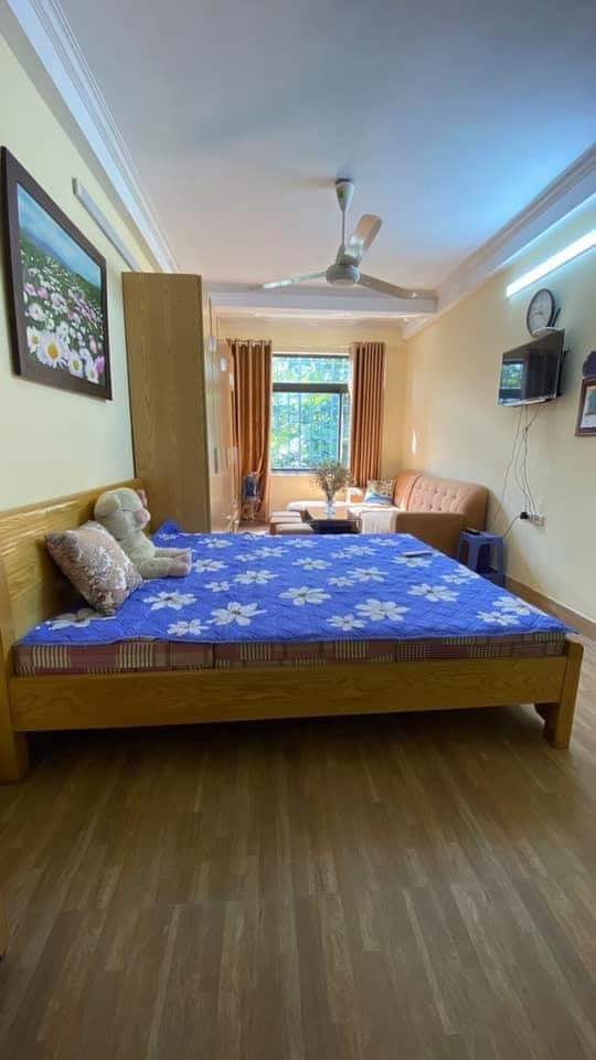 Bán nhà 5 tầng đẹp phố Tôn Thất Tùng, giá 4.35 tỷ 10823247