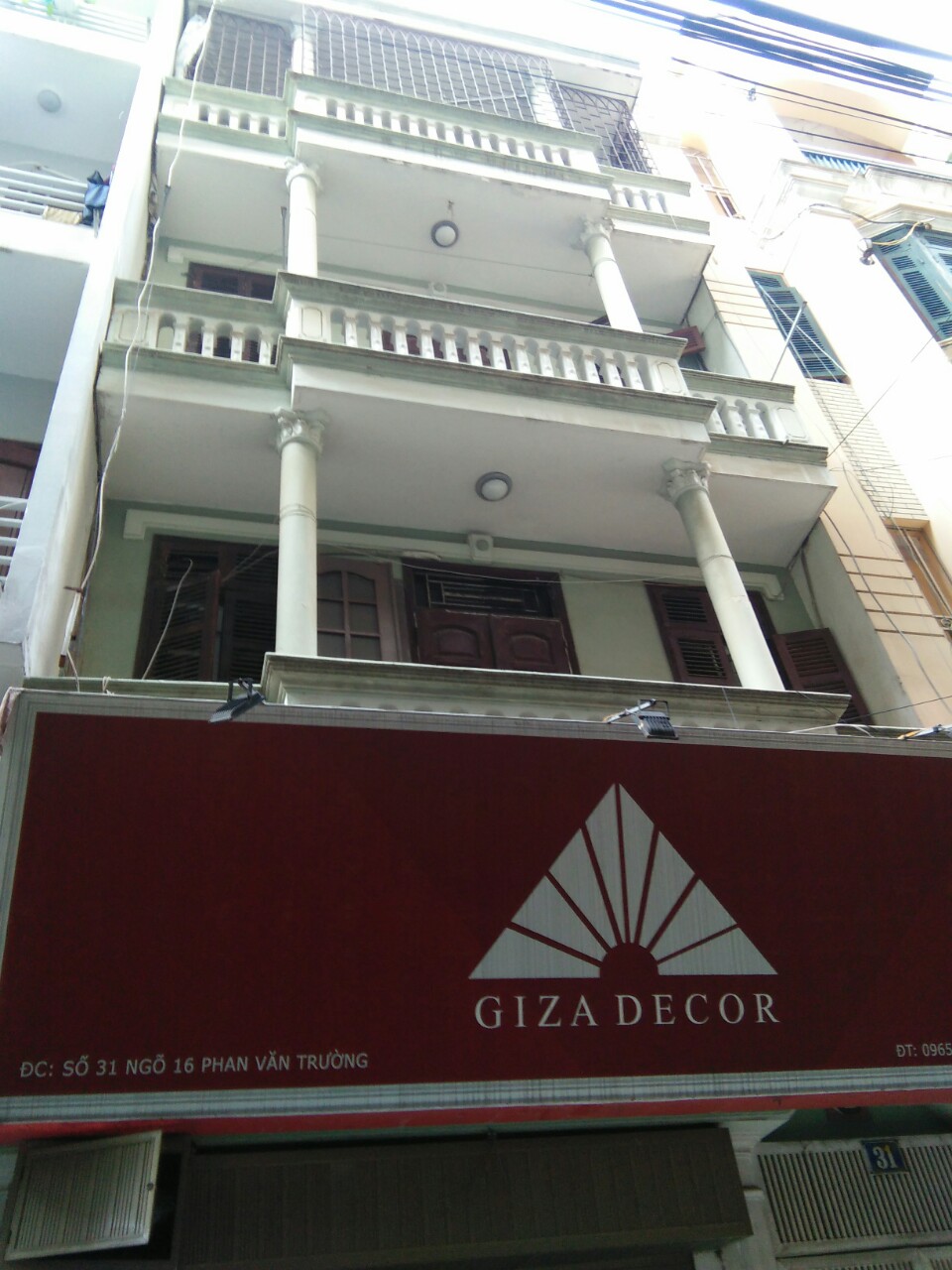 Bán nhà đất mặt ngõ 9 Hoàng Cầu 55m2 x 3T, đường hè 12m, giá 10 tỷ. LH: 0988494856 Ô Chợ Dừa, quận Đống Đa.
 10841441