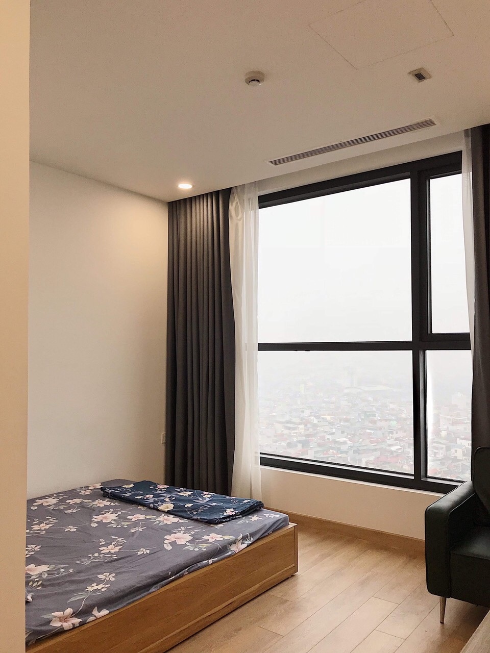 Cho thuê căn hộ cao cấp 2PN mới tinh chung cư Hinode City Minh Khai full đồ view đẹp 10847079