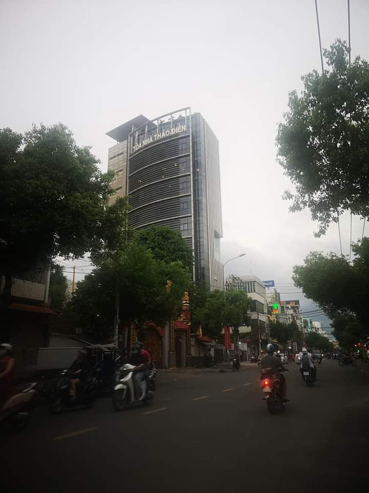 Bán nhà HXH Hoàng Hoa Thám, P5, Phú Nhuận, 50m2, 4 tầng giá chỉ 6.69 tỷ. LH: 0985002790. 10850681